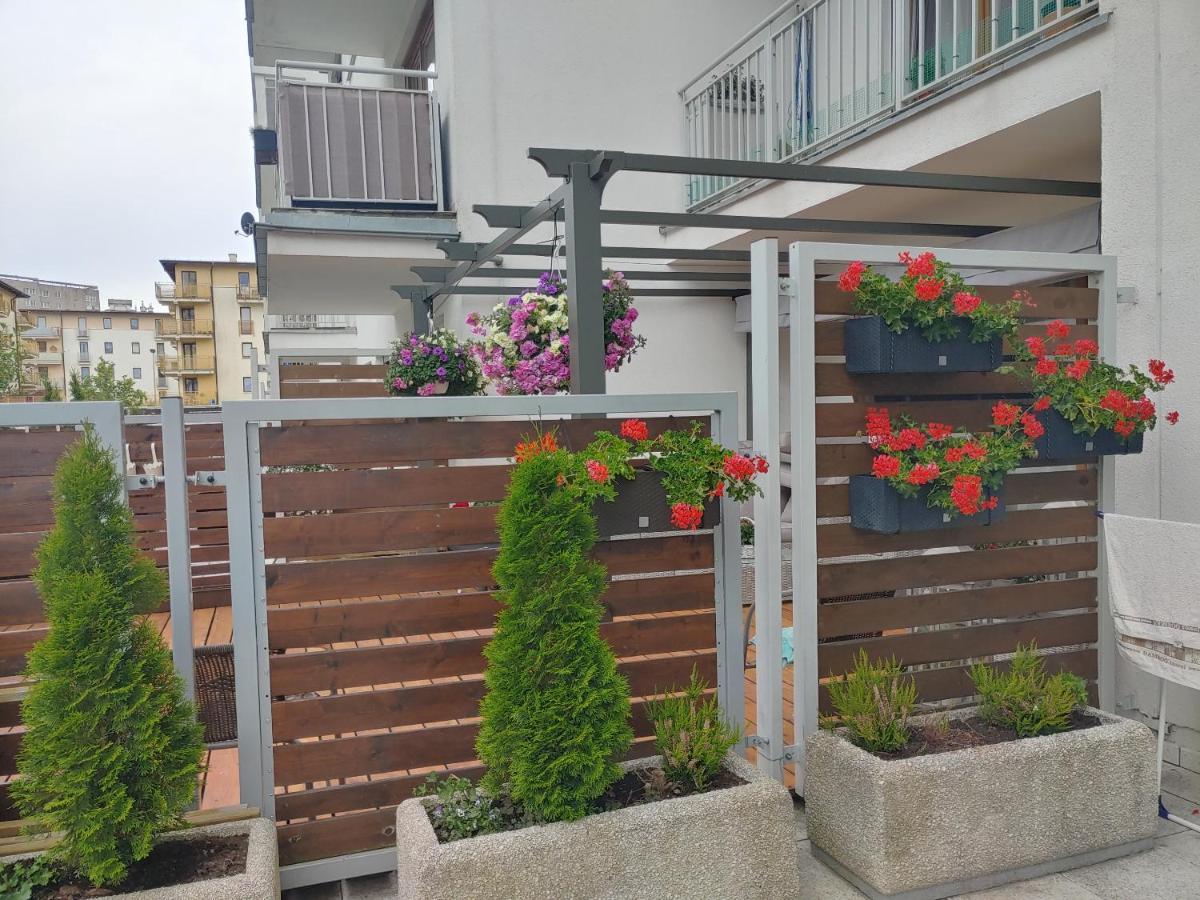 Swinoujscie Platan Patio 6 - Berry Apartments Eksteriør billede